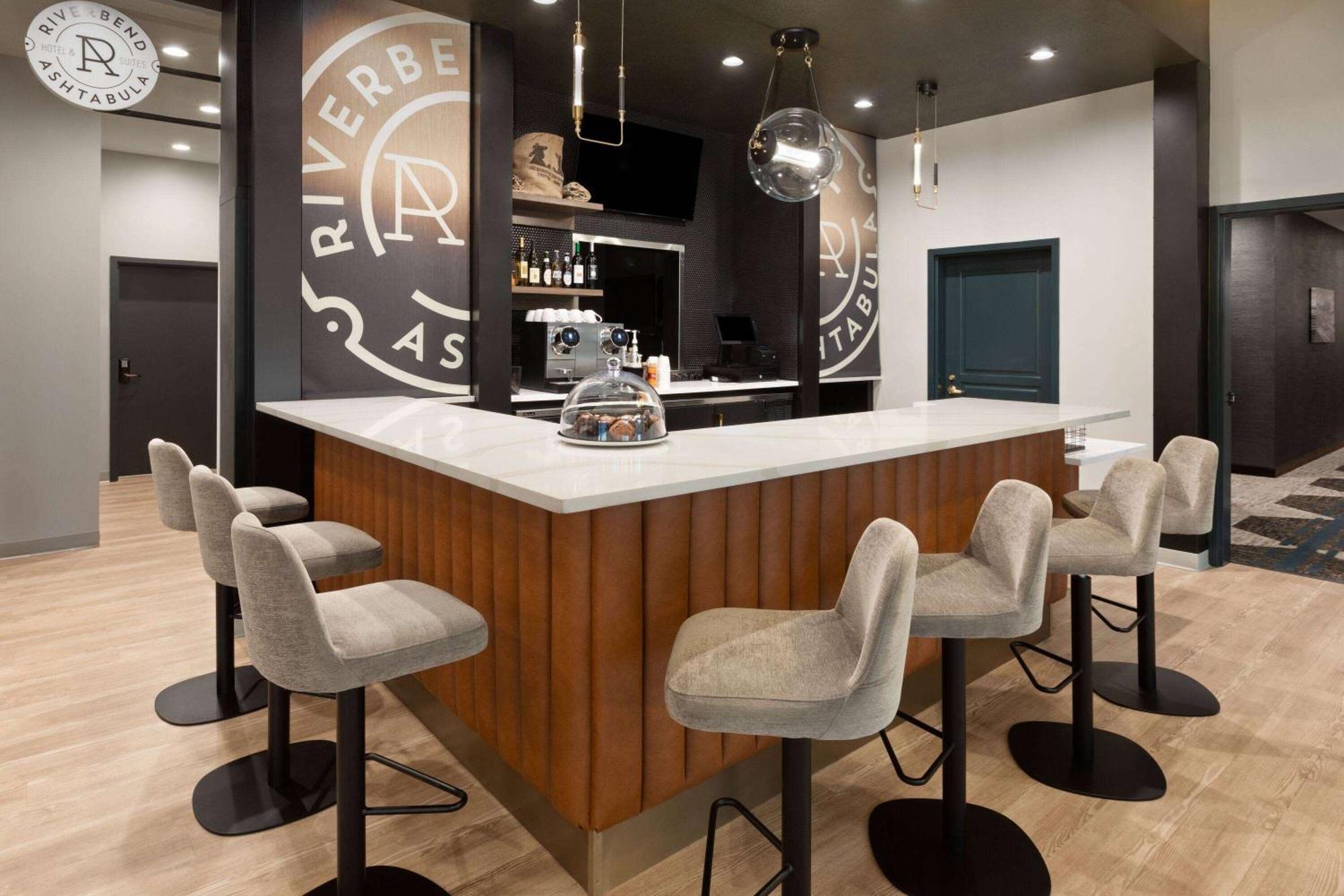 אשטבולה Riverbend Hotel And Suites, Trademark Collection By Wyndham מראה חיצוני תמונה