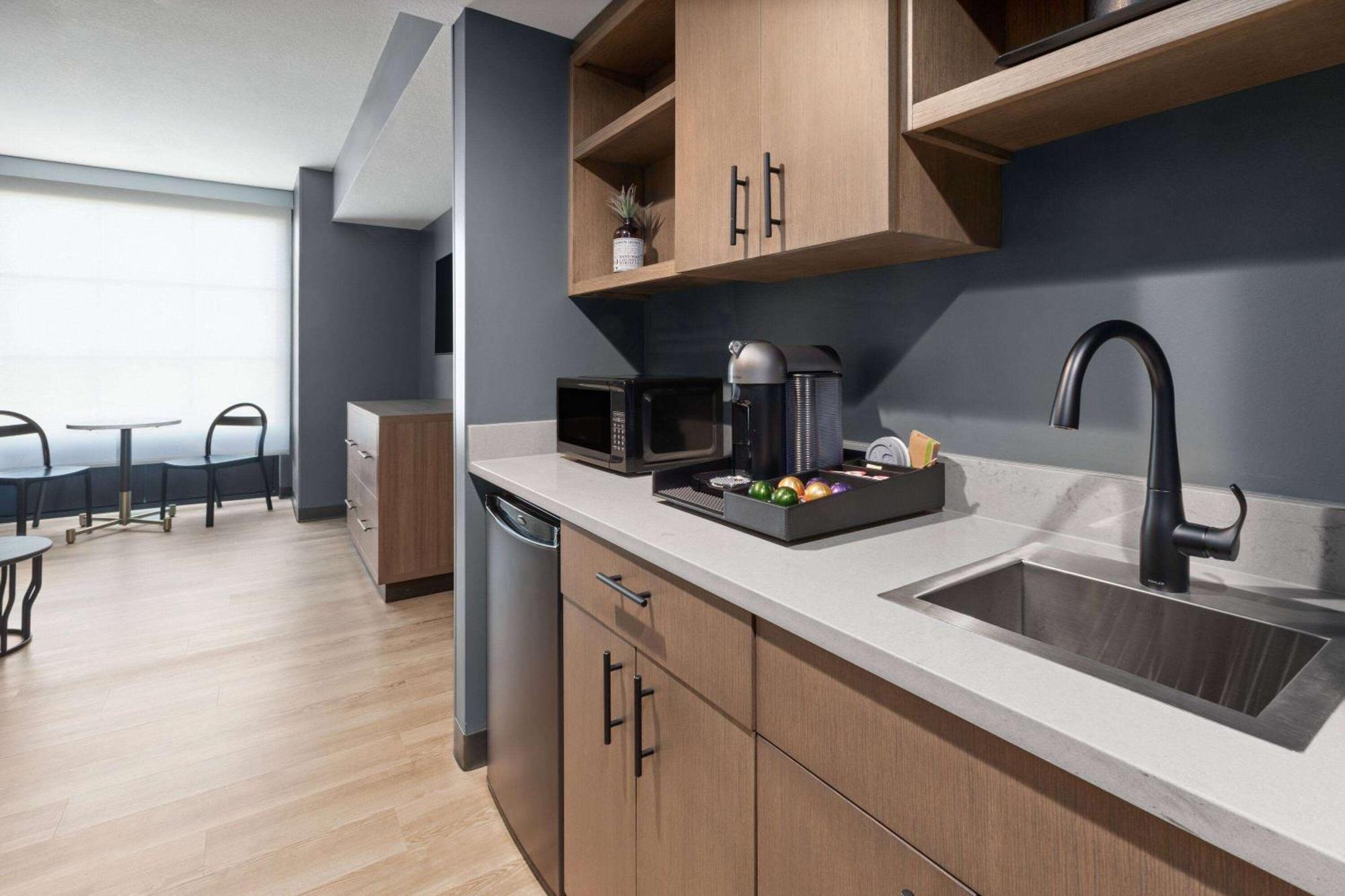 אשטבולה Riverbend Hotel And Suites, Trademark Collection By Wyndham מראה חיצוני תמונה