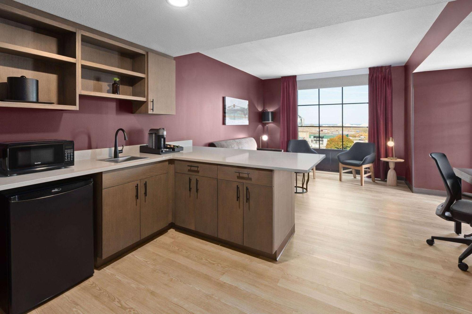 אשטבולה Riverbend Hotel And Suites, Trademark Collection By Wyndham מראה חיצוני תמונה