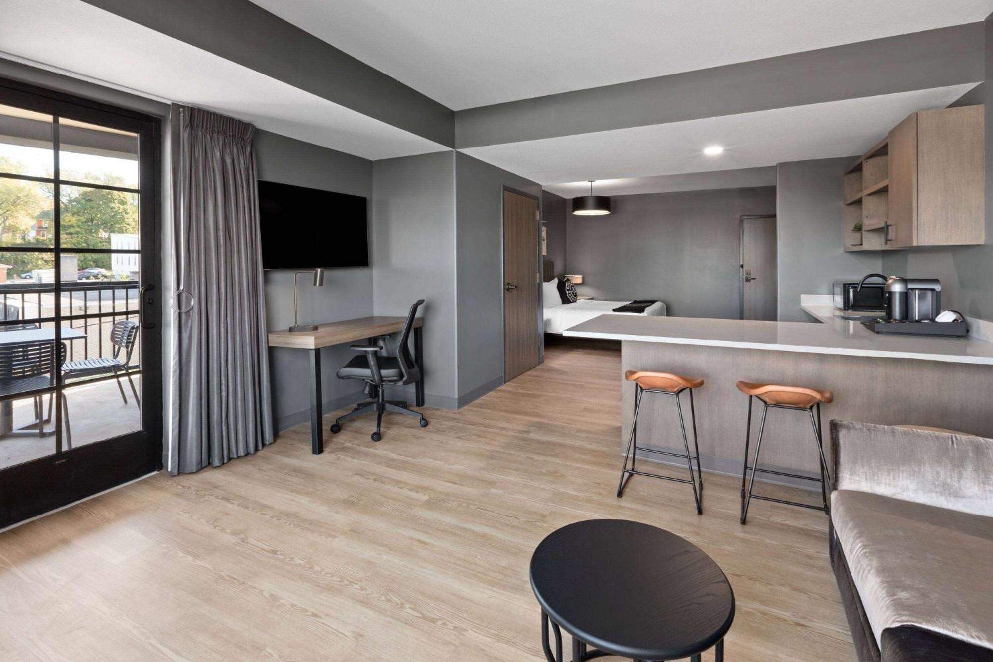 אשטבולה Riverbend Hotel And Suites, Trademark Collection By Wyndham מראה חיצוני תמונה